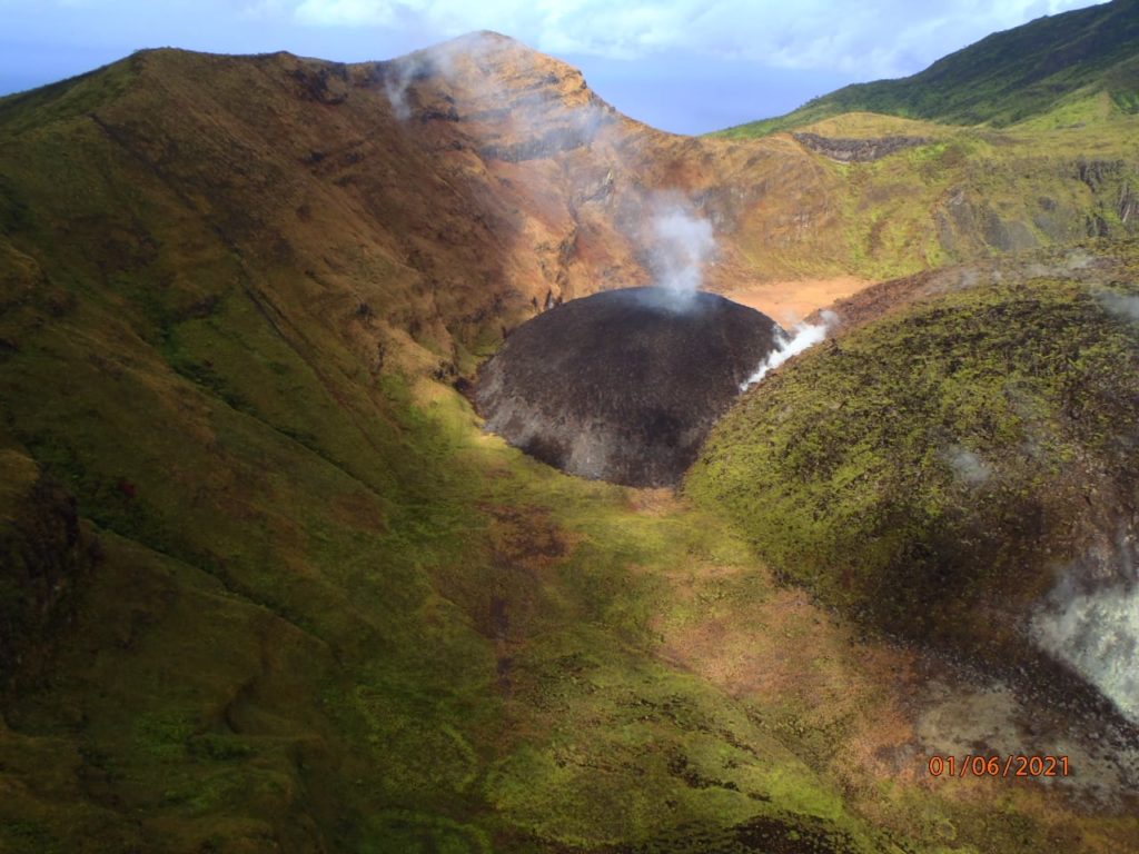 aerial photo of La Soufriere volcano showing dome on 6 Jan 2021